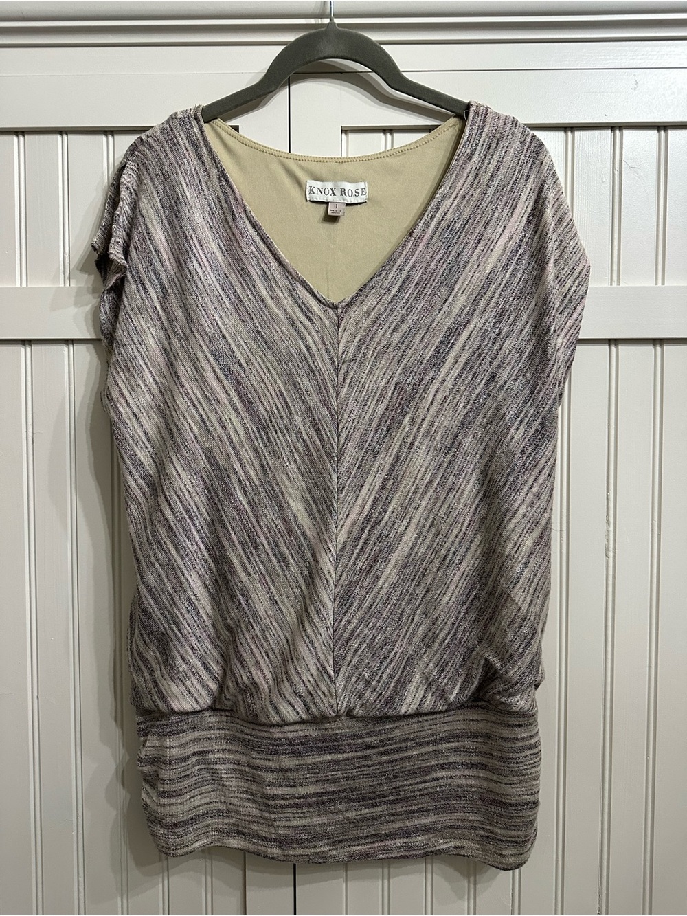 Knox Rose V-Neck Heathered Taupe & Cream Women’s Top Size 1